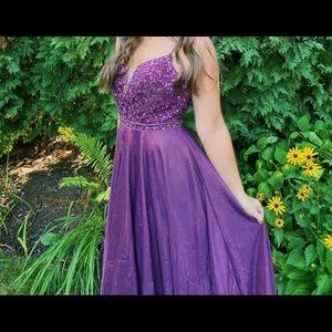 BRAND NEW PROM DRESS